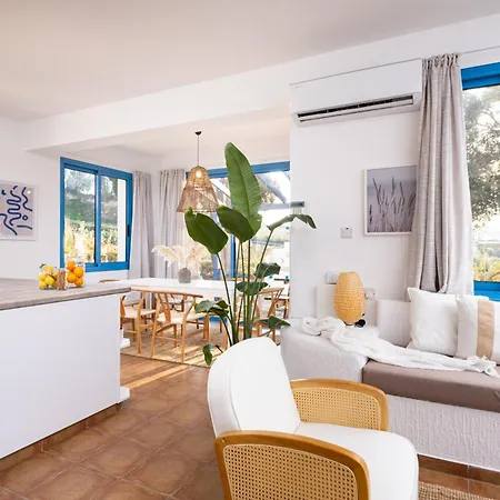 Villa Blue Waves By Nomads *