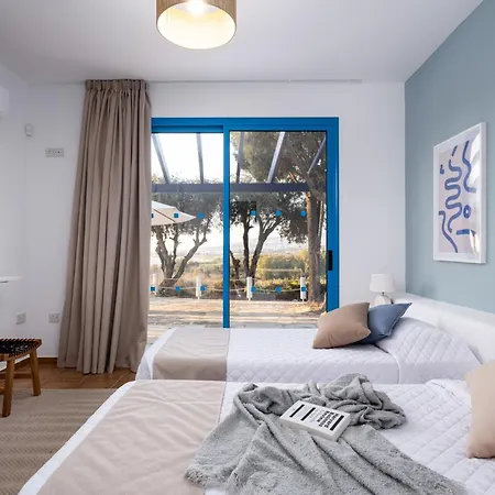 Blue Waves By Nomads Κισσόνεργα