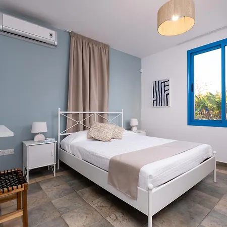 Blue Waves By Nomads * Κισσόνεργα