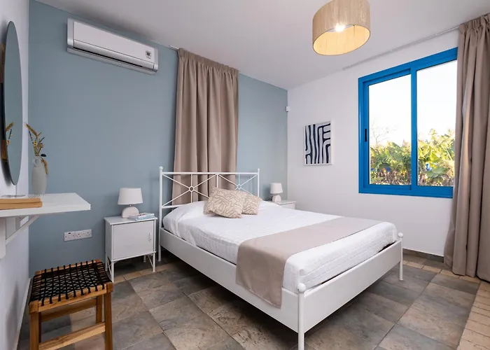 Blue Waves By Nomads * קיסונרגה